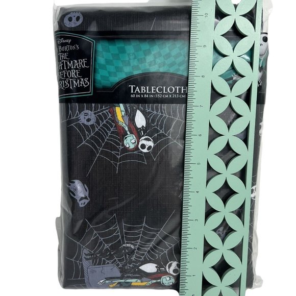 Disney Nightmare Before Christmas Tablecloth 60"x84” Jack And Sally Spiderwebs - Picture 8 of 12